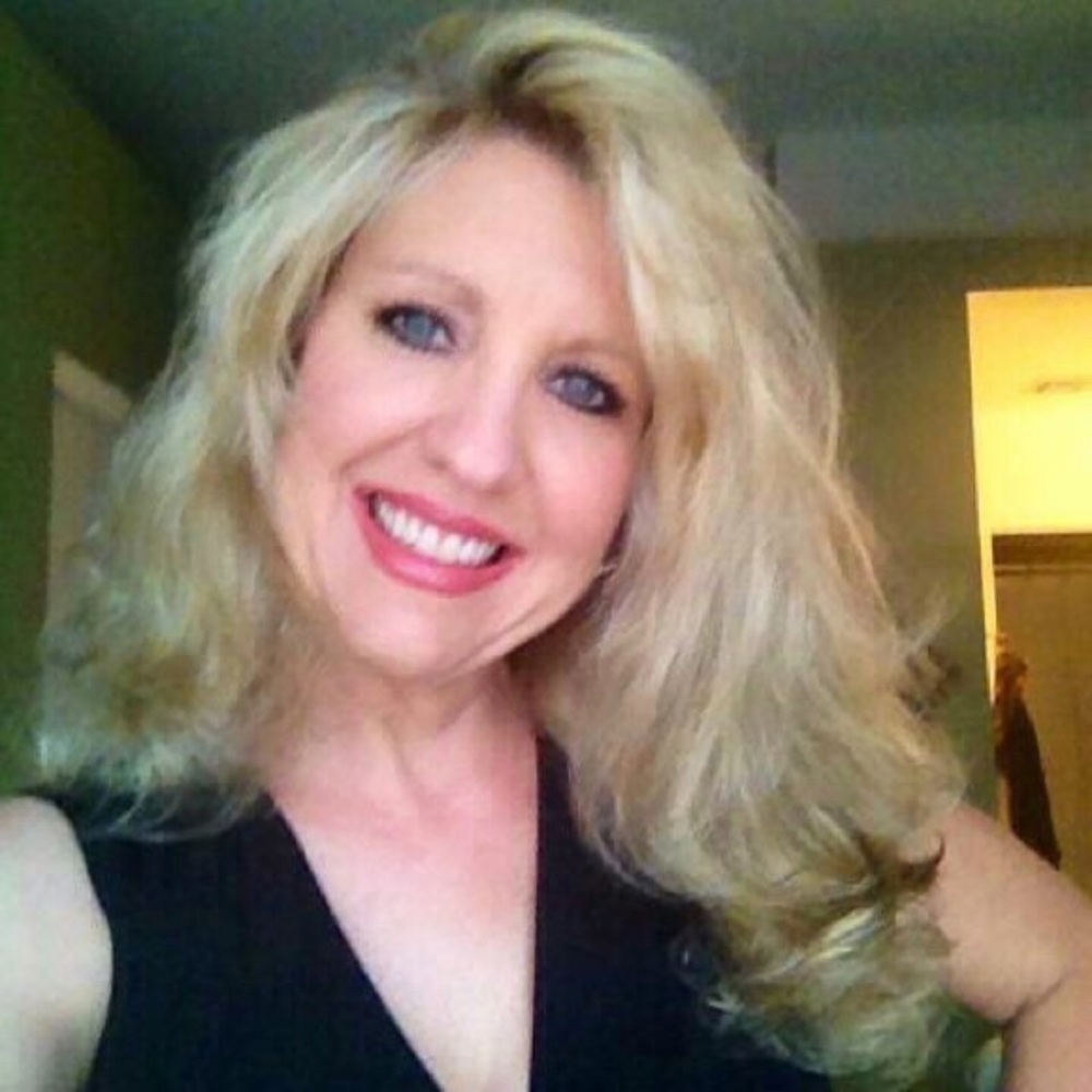 Meet your Posher, Paula